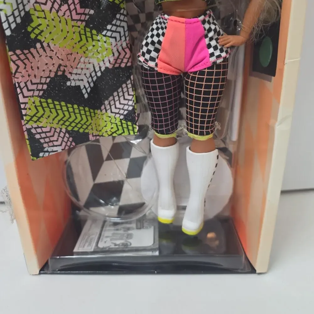 LOL Surprise OMG Speedster Fashion Doll With Stand And Accessories Read